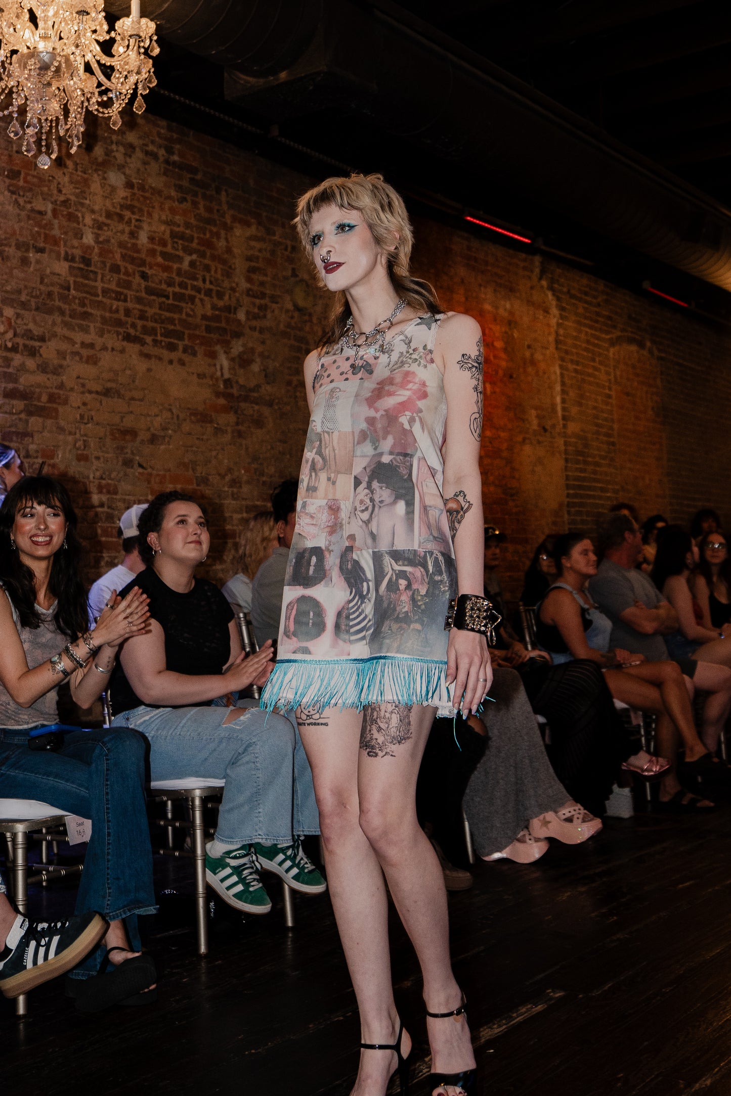 Show girl minidress