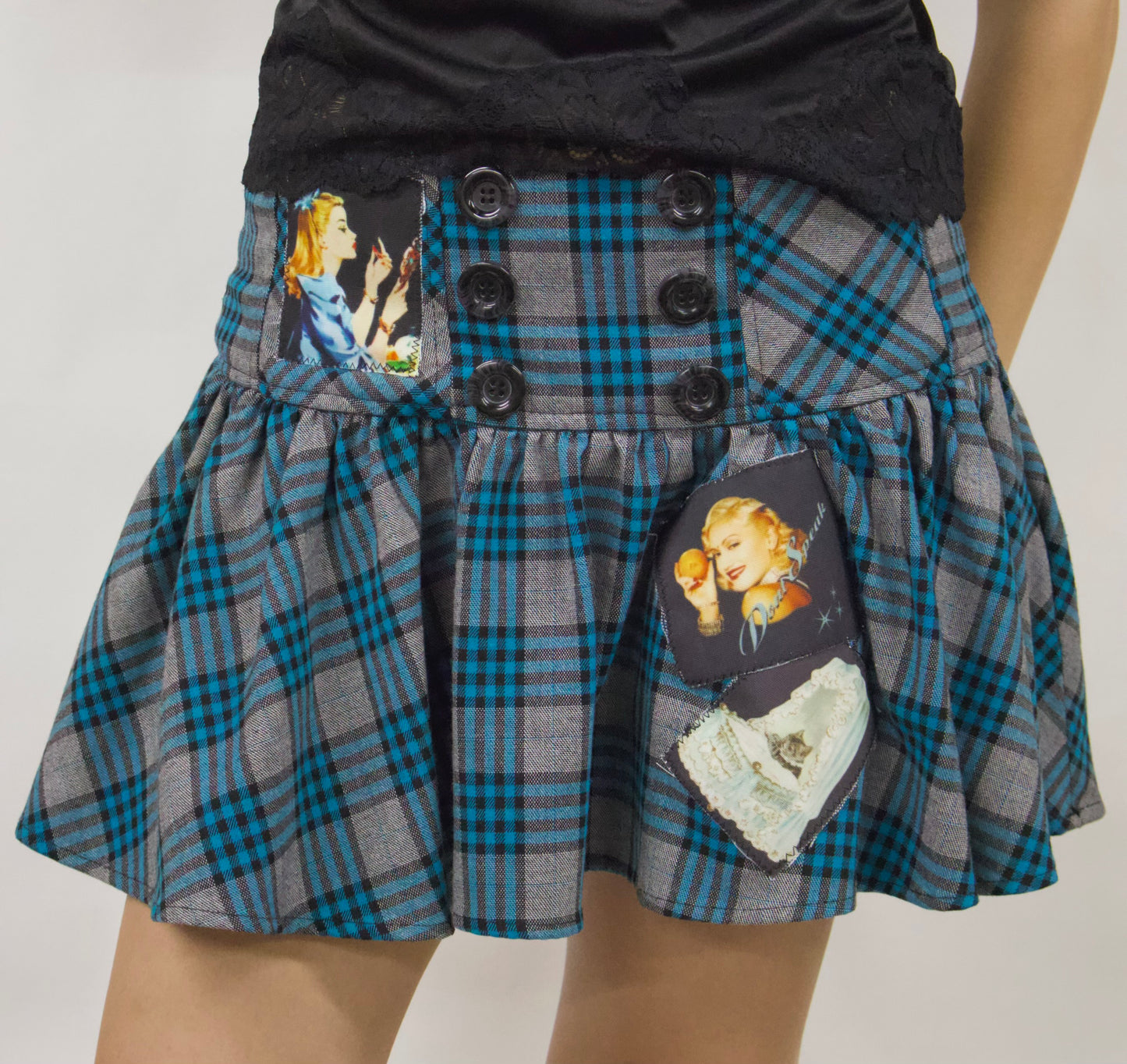 Blue button skirt